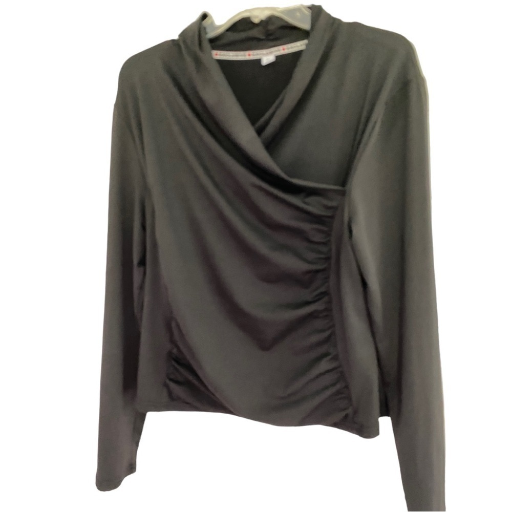 Black long sleeve blouse high V-neck feels like poly blend. NWT XL
C
